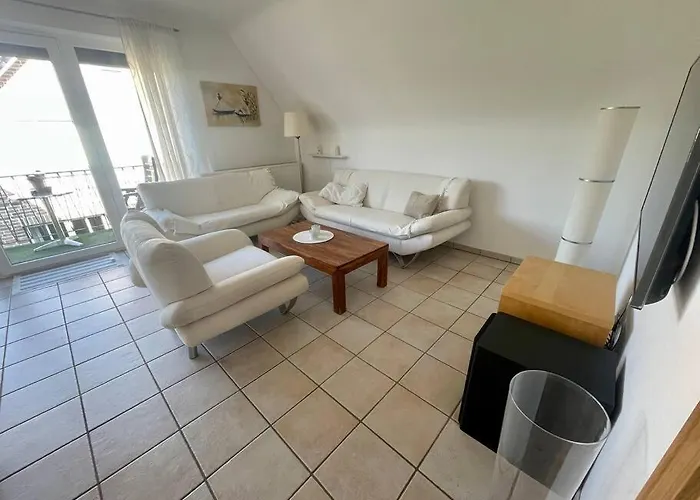 Dein Idyllisches Zuhause Auf Zeit In Lägenhet Norderstedt